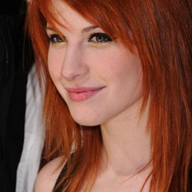 Hayley Williams photo 13
