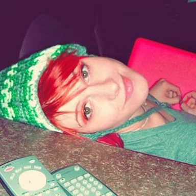 Hayley Williams photo 15