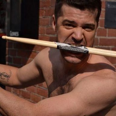 Hedley photo 20