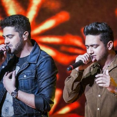 Henrique e Juliano photo 15