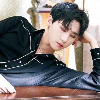 I.M (Changkyun) photo 17