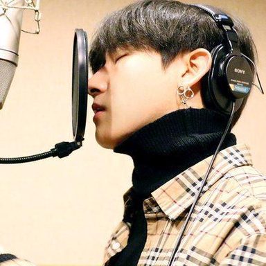 I.M (Changkyun) photo 49