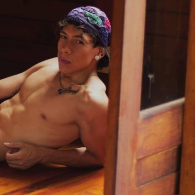 Ian León photo 17