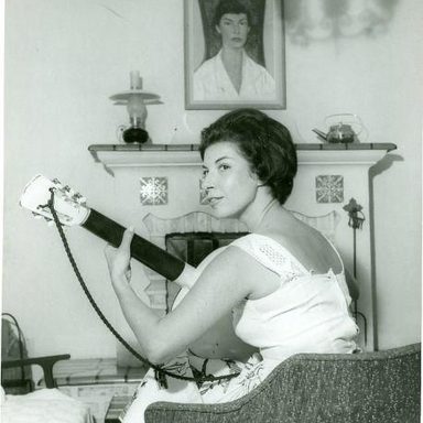 Inezita Barroso