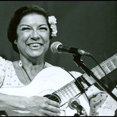 Inezita Barroso photo 18