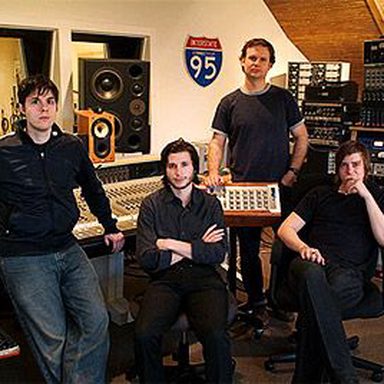 Interpol photo 28