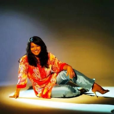 Ione Gonçalves photo 14