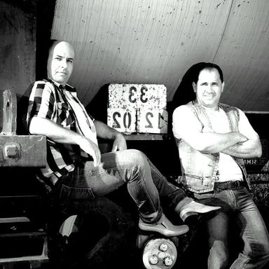Irmãos Gomes (Salatiel & Cleber)