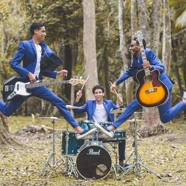 Irmãos Three Voices