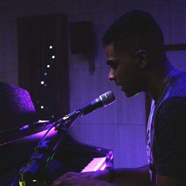 Israel Eliakin photo 17