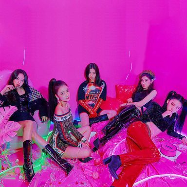 ITZY photo 137