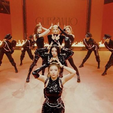 ITZY photo 96