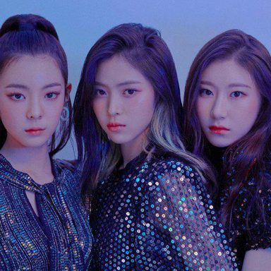 ITZY photo 145