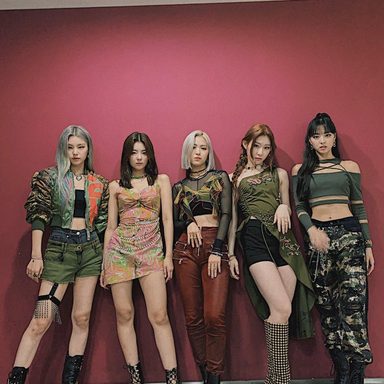 ITZY photo 117