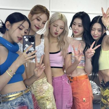 ITZY photo 20
