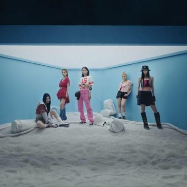 ITZY photo 37