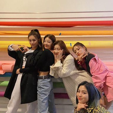 ITZY photo 134