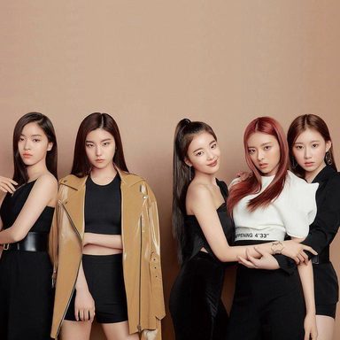 ITZY photo 141