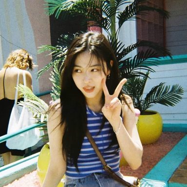 ITZY photo 47