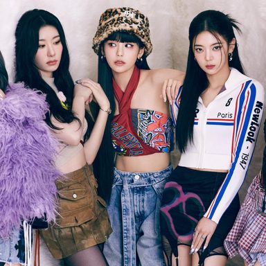 ITZY photo 40