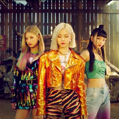 ITZY photo 97
