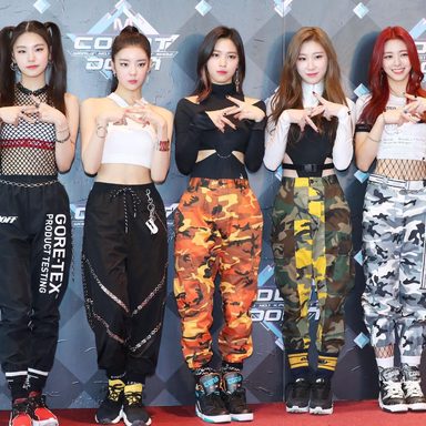 ITZY photo 138