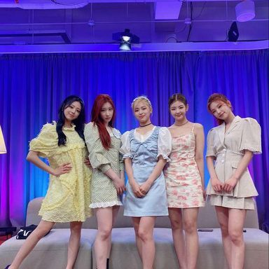 ITZY photo 86