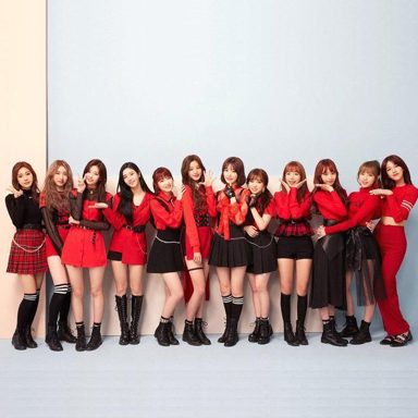 IZ*ONE photo 9