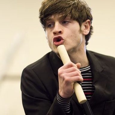 Iwan Rheon photo 21