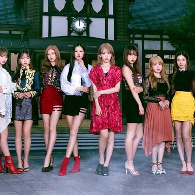 IZ*ONE photo 11