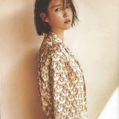IU photo 30