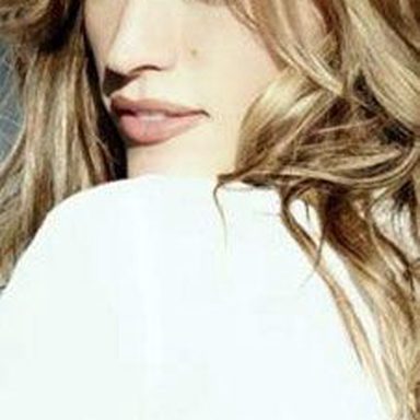 Jennifer Hanson