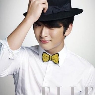 Jeong Jin Woon