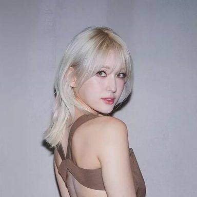 JEON SOMI