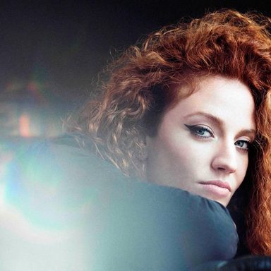 Jess Glynne