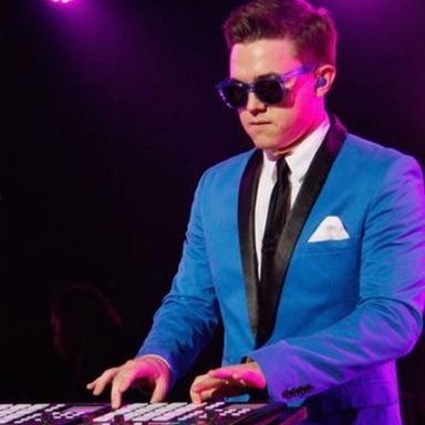 Jesse McCartney photo 39