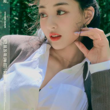 JIHYO (TWICE) photo 20