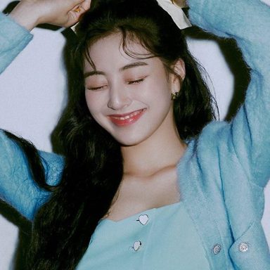 JIHYO (TWICE) photo 17
