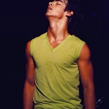 Joe Jonas photo 35