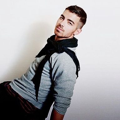 Joe Jonas photo 43