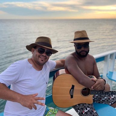 Johnny e Denis