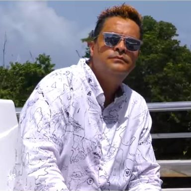 Johnny O