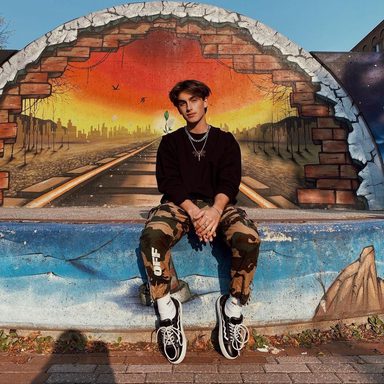 Johnny Orlando