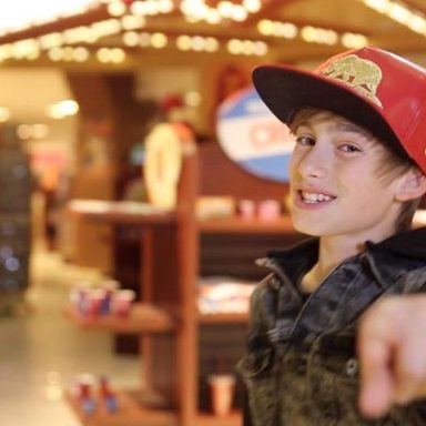 Johnny Orlando photo 17