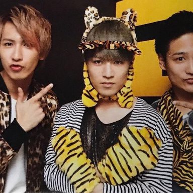 Johnny's West photo 28