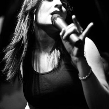 Joice Santos photo 11