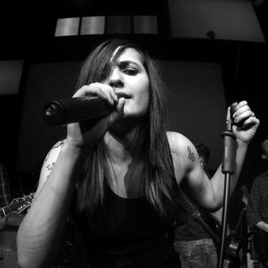 Joice Santos photo 10