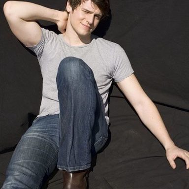 Jonathan Groff