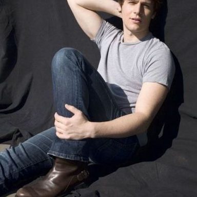 Jonathan Groff