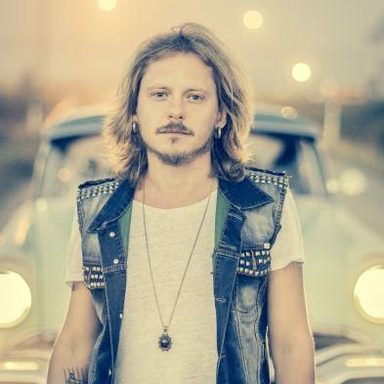 Jonne Aaron
